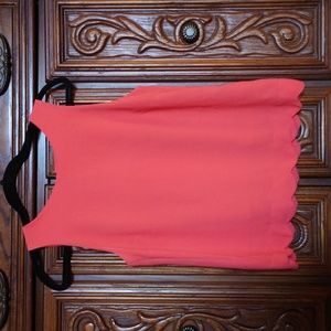 Coral scalloped tank